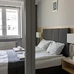 아파트 For 4 Near Market Square - Kuznicza 24 브로츠와프